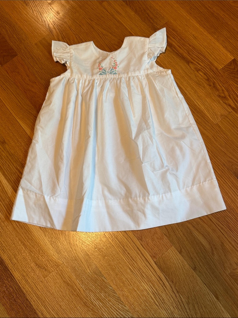 Remember Nguyen White Girls' Embroidered Flutter-Sleeve Formal Dress
